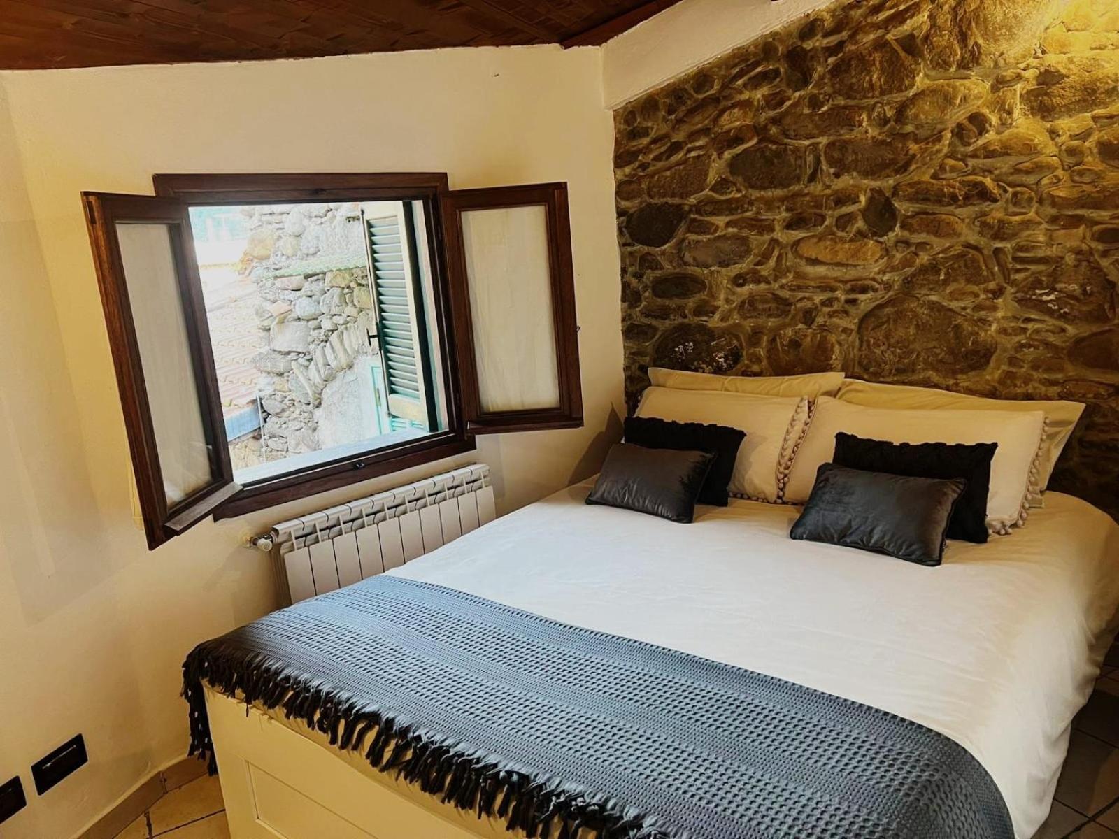 Casa Ale Apartment Dolceacqua Ngoại thất bức ảnh
